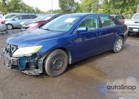 2010 Toyota Camry z USA, uszkodzony, nr VIN 4T1BF3EK9AU578929